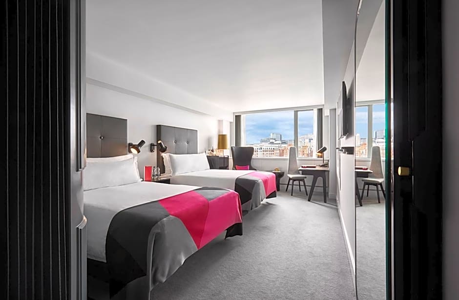 Sea Containers London