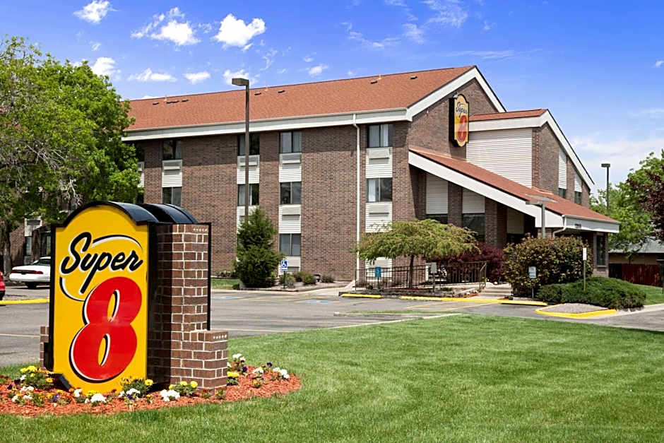 Super 8 by Wyndham Westminster Denver North