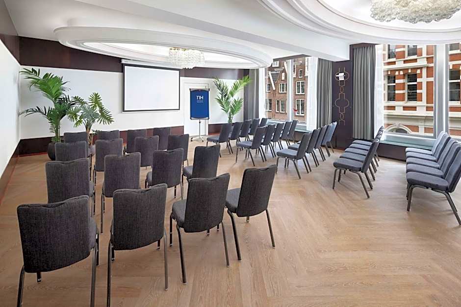 NH Amsterdam Caransa