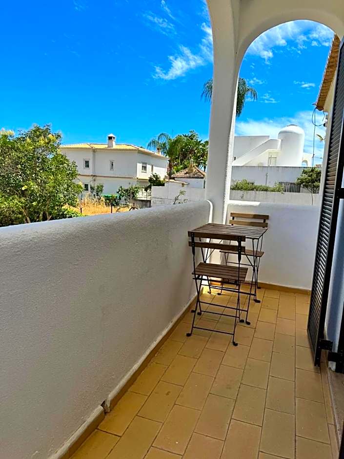 Blife Sun Hostel & Rooms