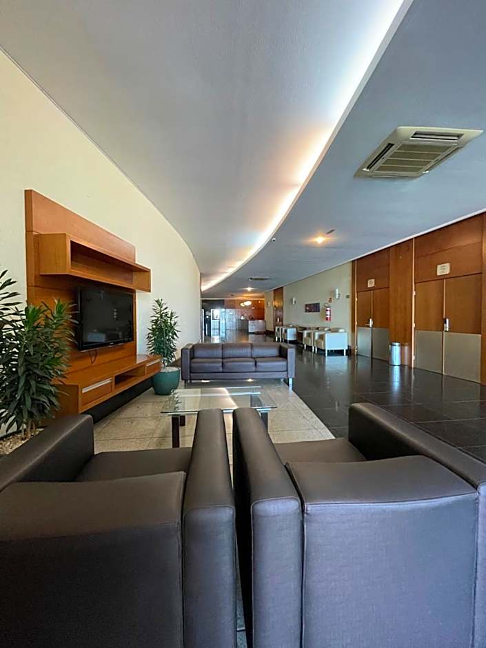 Flat PRAIA Home Experience Dante Michelini