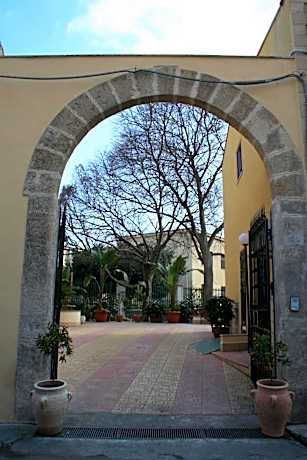 Hotel d'Orleans