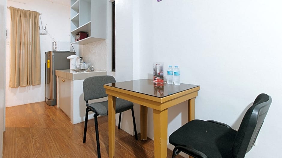 RedDoorz Plus Bienvenido Boarding House Las Pinas Weekly Stay