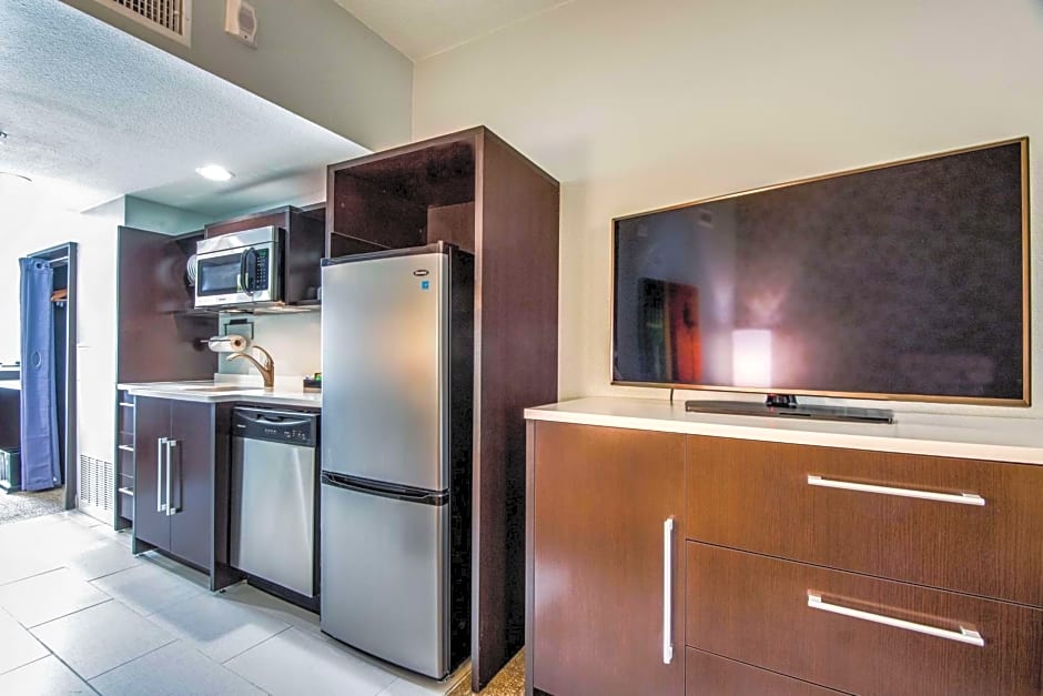 Home2 Suites by Hilton DFW Airport South/Irving