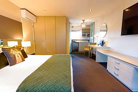 Business Class Studio