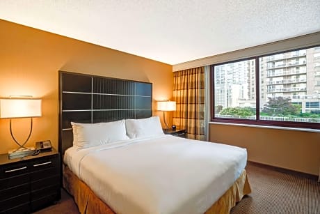 2 Room Corner Suite-2 Double Beds-Cityview-Ns