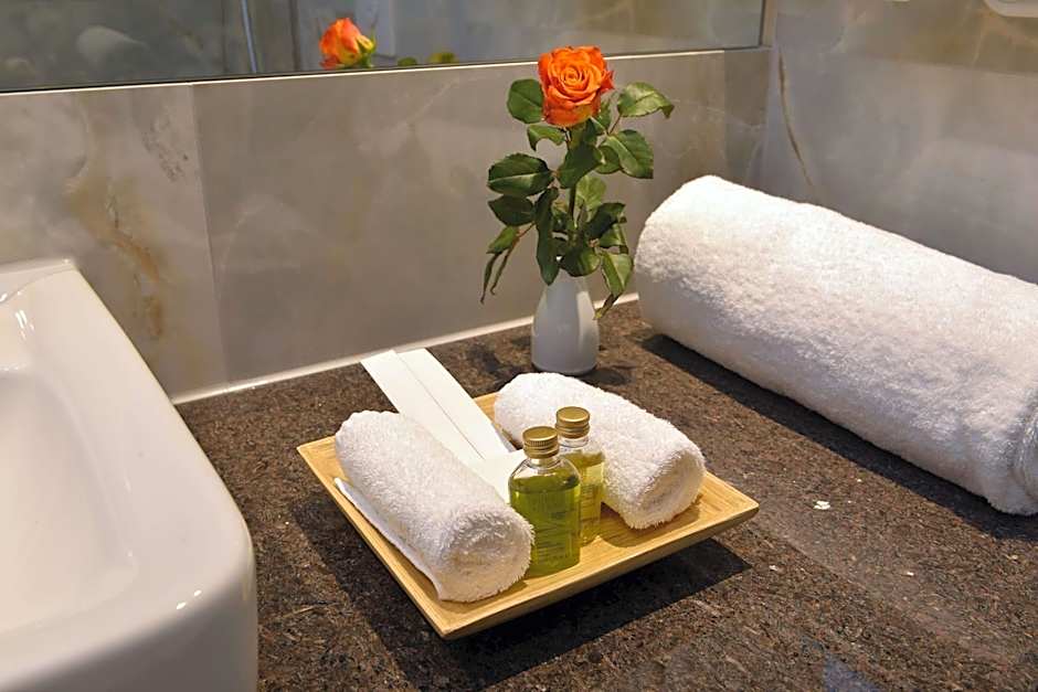 Best Western Plus Delta Park Hotel