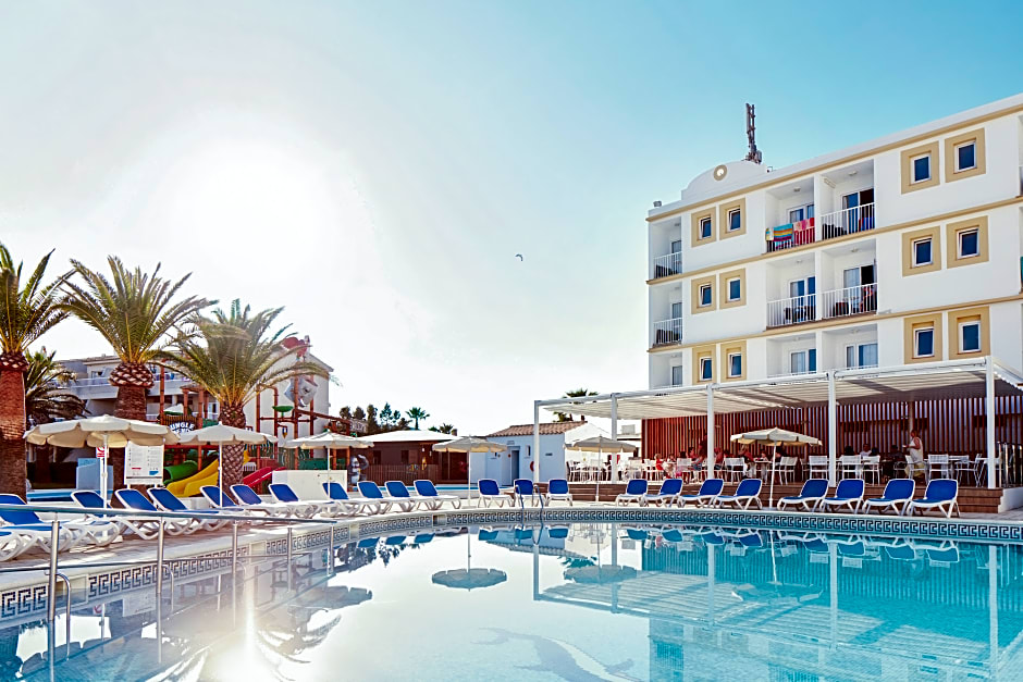 Hotel Globales Los Delfines