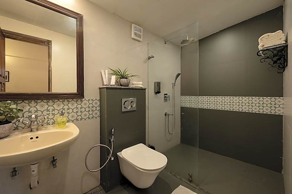 Sherlock Homes  A Heritage Theme Hotel