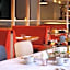 Hilton Cobham