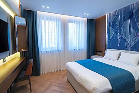 Superior Single Room
