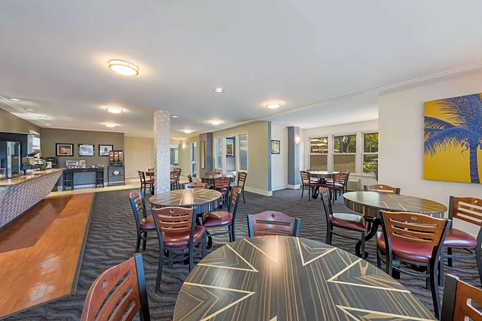 SureStay Plus Hotel by Best Western Mountain View