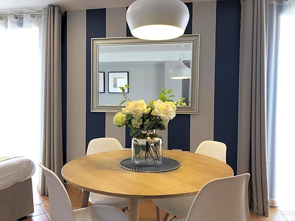 Hotel Les Suites - Domaine de Crécy