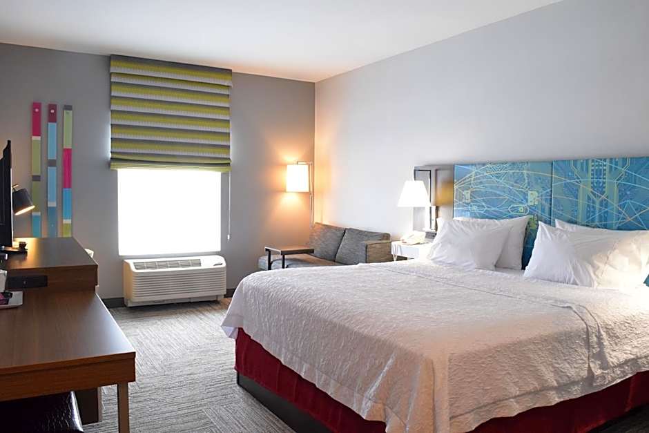 Hampton Inn By Hilton Hamburg