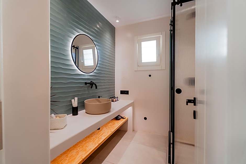 Oliving Mykonos Luxury Suites