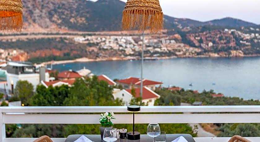 Kalkan Saray Suites Hotel