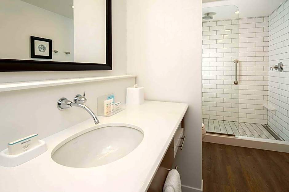 Hampton Inn And Suites By Hilton Portland-Pearl District