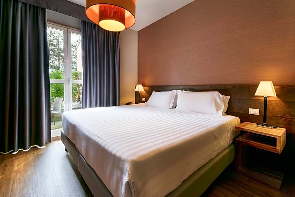 Admiral Park Hotel