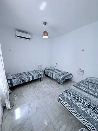 Single Bed in Shared Dormitory Room Mixed of 3 beds
