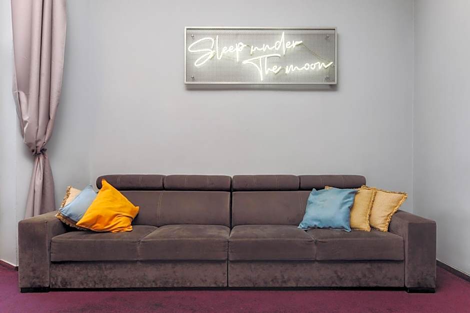 Moon Hostel Warszawa