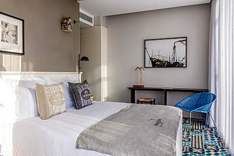 Double or Twin Room with Balcony