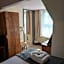 Glendower Hotel