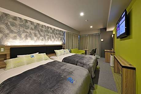 Superior Twin Room(Two Small Double Beds) - Non-Smoking