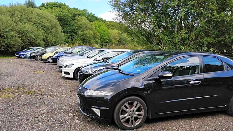 Little Foxes Hotel & Gatwick Airport Parking