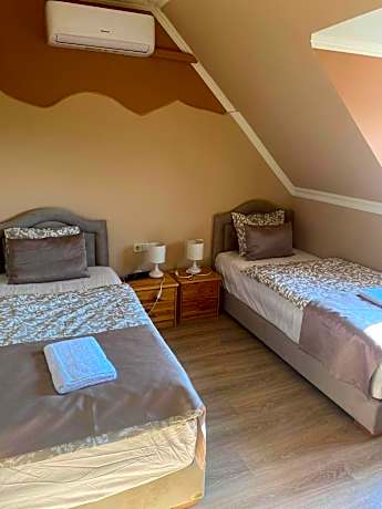 Superior Double or Twin Room with Lake View