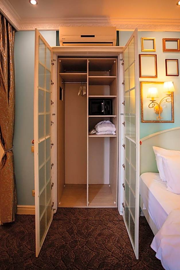 Piazza Boutique Hotel