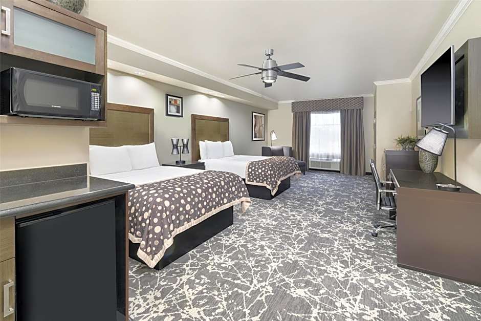 Best Western Premier Crown Chase Inn & Suites