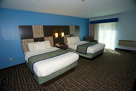 Accessible Suite with Two Queen Beds