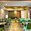 Ascent Hotel & Cafe Malang