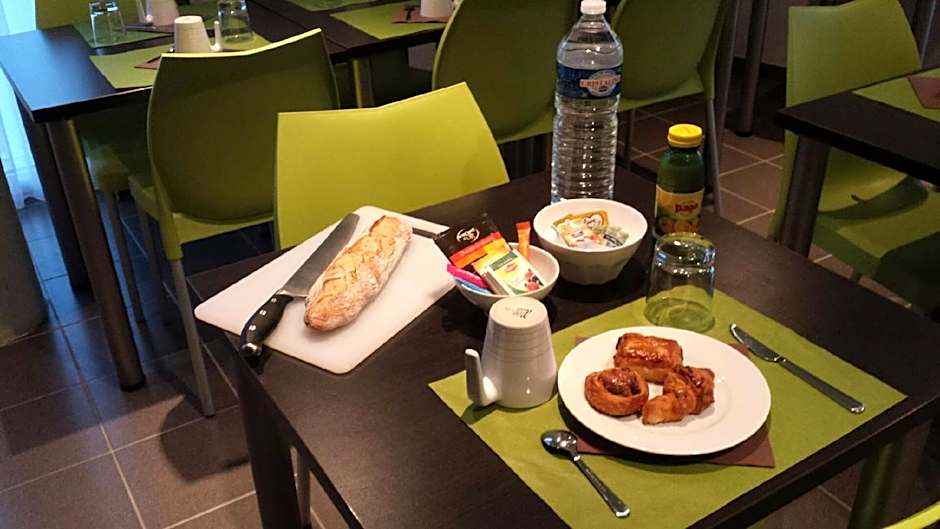 KOSY Appart'Hotels - Campus Del Sol Esplanade