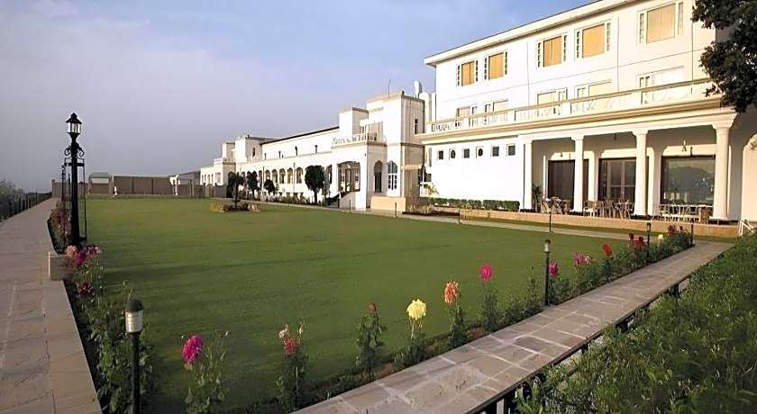Hari Niwas Palace