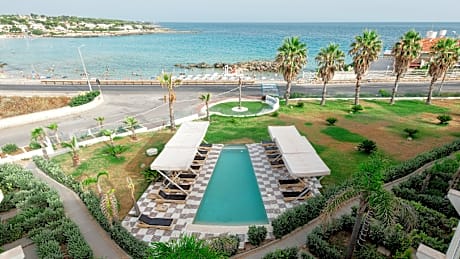 Jonium Hotel - Amazing sea view and swimming pool