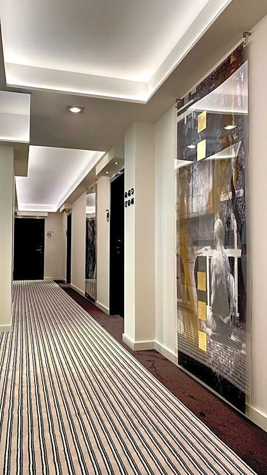 SAXX Hotel "Am Theater Karree"