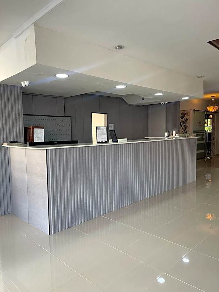 Hotel Costa Inn