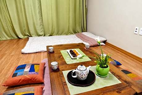 Korean-Style Standard Studio