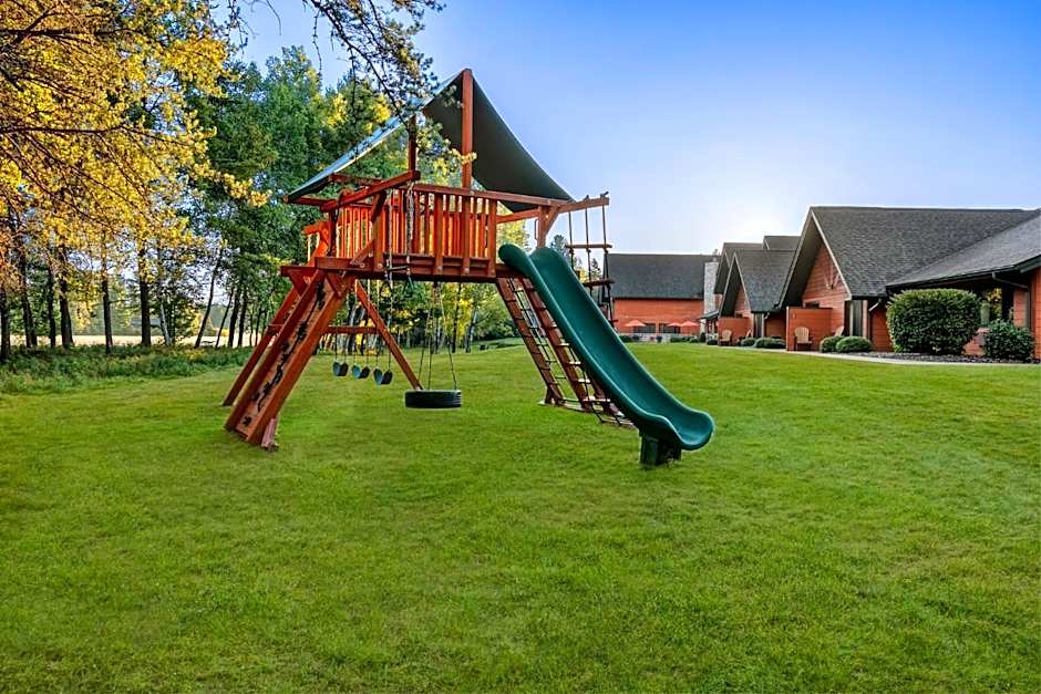 Holiday Inn Express & Suites Hayward By IHG