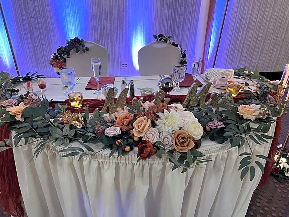 DoubleTree By Hilton Hotel Bloomington