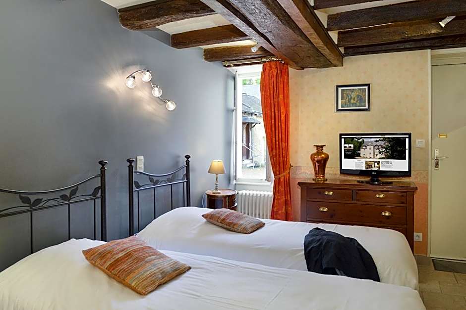 Logis Manoir De La Giraudière