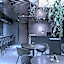 Reddot Hotel