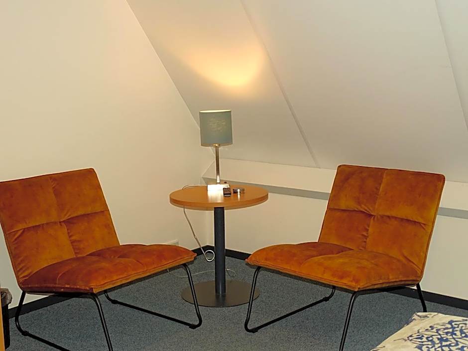Hotel Café Restaurant "De Kroon", inclusief ontbijt