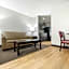 Red Roof Inn & Suites Omaha - Council Bluffs