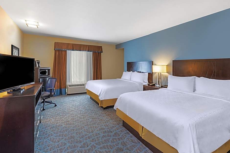 Holiday Inn Express Hotel & Suites Floresville By IHG