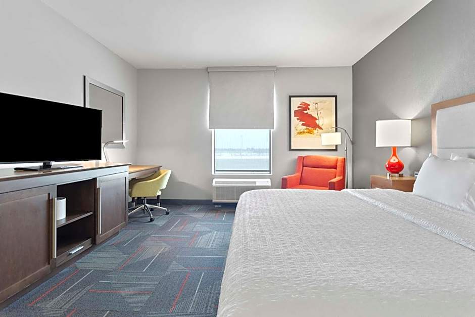 Hampton Inn And Suites By Hilton Columbus Scioto Downs, Oh