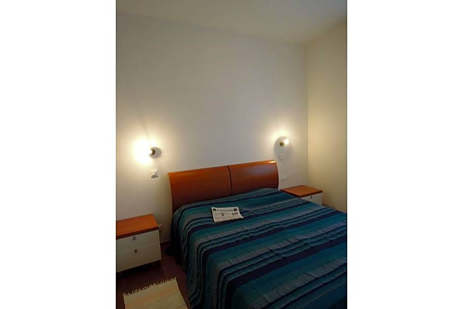 Lovely flat with garden in a residence - Beahost