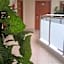 Le Cristal Hotel