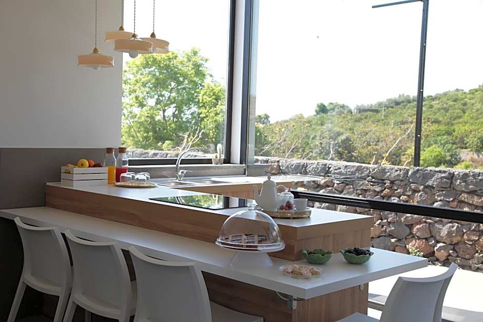 Talè Restaurant & Suite